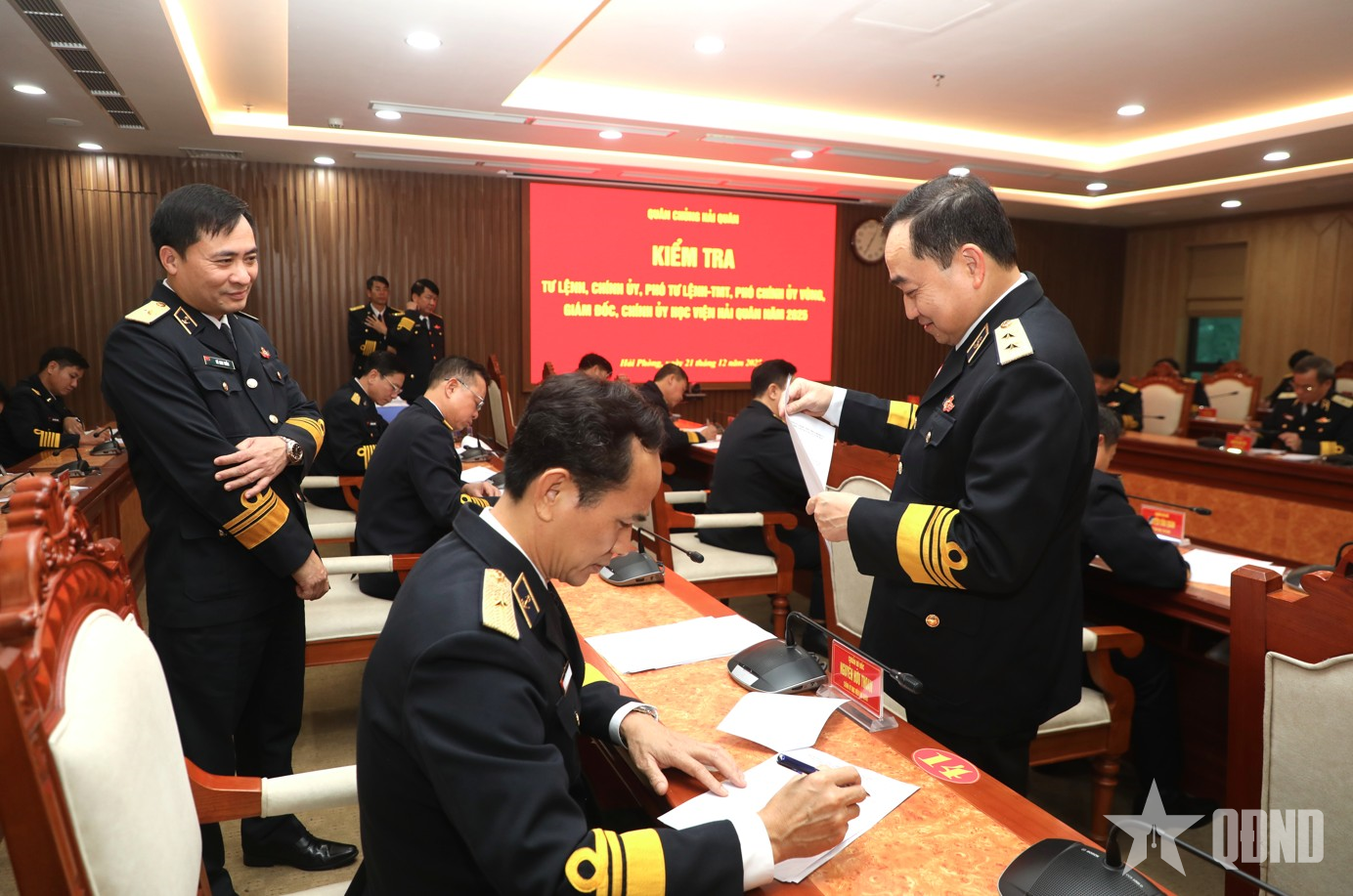 Quân chủng Hải quân kiểm tra cán bộ cấp vùng, học viện